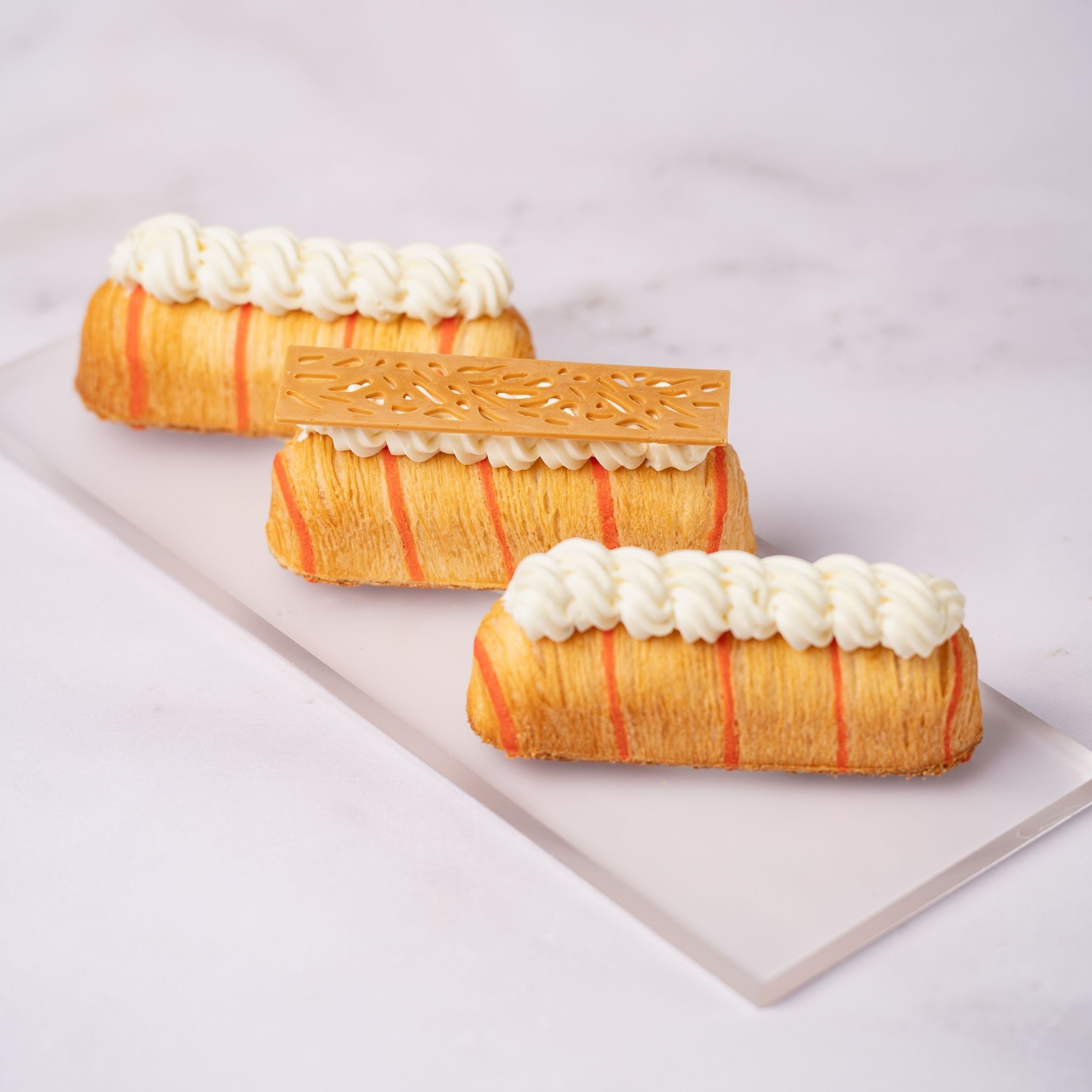 eclair croissant con namelaka al cioccolato bianco